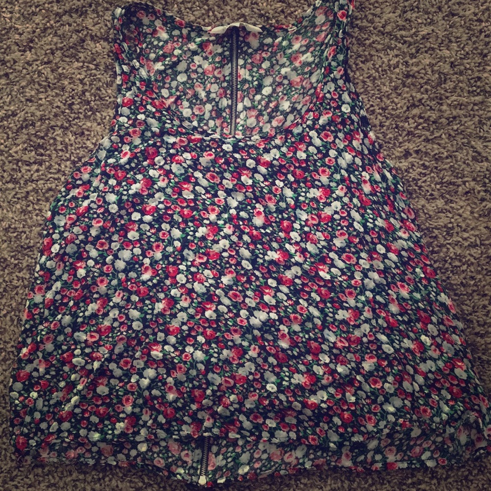 Calypso boutique tank
